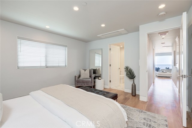 1208 The Strand, Manhattan Beach, California 90266, 2 Bedrooms Bedrooms, ,2 BathroomsBathrooms,Residential,Sold,The Strand,SB22105569