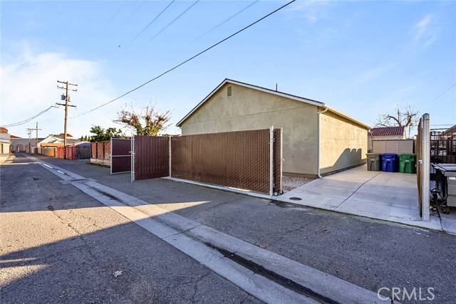 Detail Gallery Image 23 of 33 For 956 J, Los Banos,  CA 93635 - 2 Beds | 1 Baths