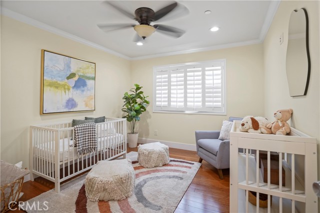 6475 Randi Avenue, Woodland Hills CA: https://media.crmls.org/medias/0e84457e-ea87-418e-8cbe-bddf2850b9ce.jpg