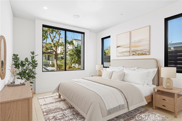 Detail Gallery Image 32 of 32 For 304 Poppy Ave, Corona Del Mar,  CA 92625 - 4 Beds | 4/3 Baths