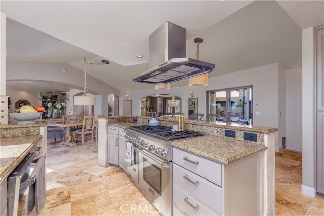 515 Windermere Lane, Arroyo Grande CA: https://media.crmls.org/medias/0e86bf51-f3bf-47ce-88b8-baf683a3b31c.jpg