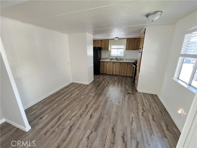 3700 Buchanan Street, Riverside CA: https://media.crmls.org/medias/0e86c0ee-8a89-4eae-abf4-c26b1235fa1b.jpg