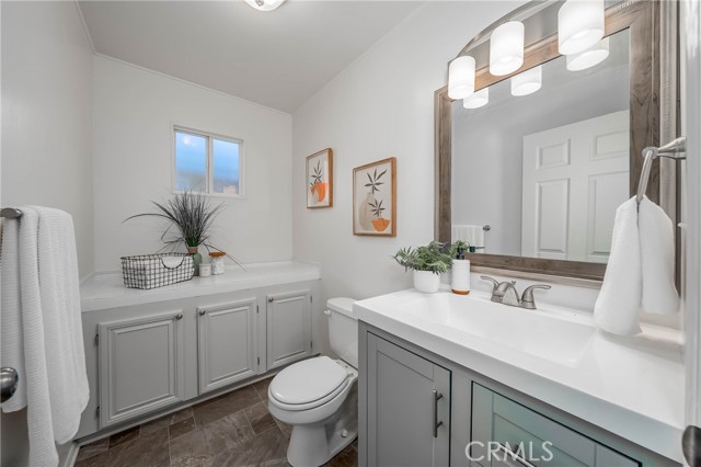 13370 Venus, Clearlake Oaks CA: https://media.crmls.org/medias/0e8830f3-fc54-4755-917e-e9c8572c7f26.jpg