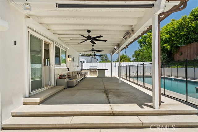 16544 Park Lane Drive, Los Angeles CA: https://media.crmls.org/medias/0e896d1c-fdfd-4820-a427-f75c08c59744.jpg