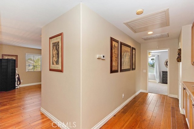 14132 Peral Court, Chino CA: https://media.crmls.org/medias/0e8b2842-530e-4d80-8ccb-af1c71812510.jpg