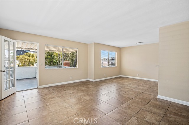 Detail Gallery Image 2 of 15 For 705 1/2 Orchid Ave, Corona Del Mar,  CA 92625 - 2 Beds | 2 Baths