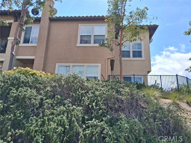 Detail Gallery Image 6 of 7 For 15435 Park Point #108,  Lake Elsinore,  CA 92532 - 3 Beds | 2/1 Baths