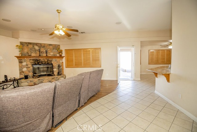 Detail Gallery Image 20 of 48 For 11830 Joshua Dell Rd, Victorville,  CA 92371 - 3 Beds | 2 Baths