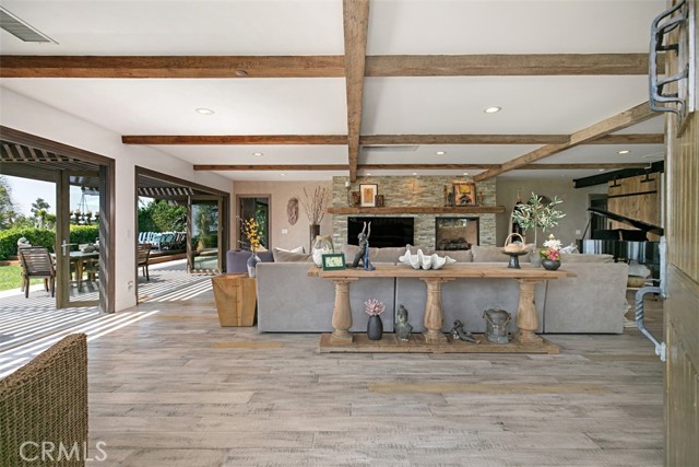 Detail Gallery Image 4 of 39 For 228 Ledroit St, Laguna Beach,  CA 92651 - 4 Beds | 3/1 Baths