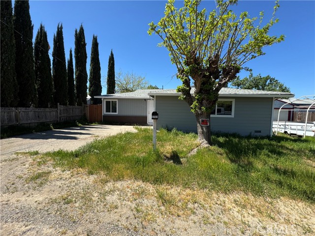 Detail Gallery Image 4 of 27 For 3723 Buckeye St, Clearlake,  CA 95422 - 3 Beds | 1/1 Baths