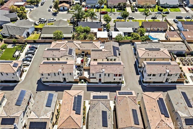 Detail Gallery Image 30 of 34 For 335 Carson Ct, Rialto,  CA 92376 - 3 Beds | 2/1 Baths