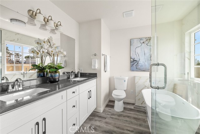 Detail Gallery Image 16 of 25 For 11036 Lower Azusa, El Monte,  CA 91731 - 4 Beds | 3/1 Baths