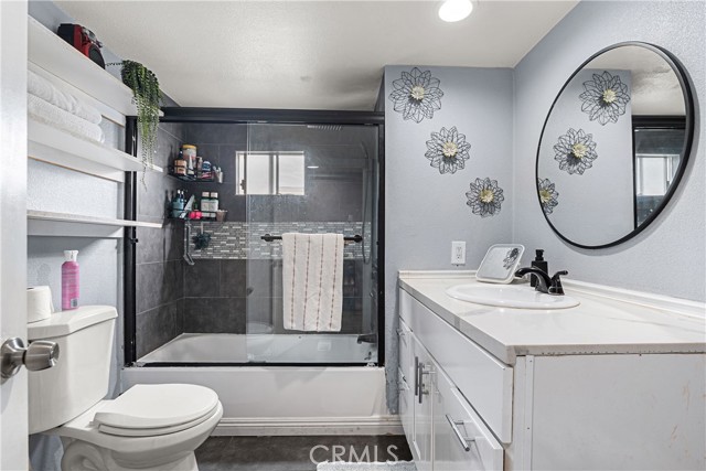 Detail Gallery Image 14 of 19 For 760 E 9th St #117,  San Bernardino,  CA 92410 - 3 Beds | 1 Baths