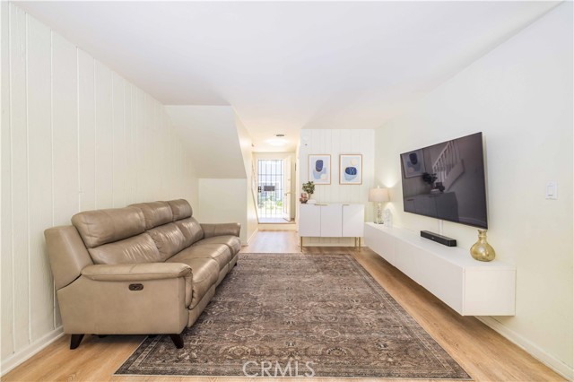 8241 Santa Inez Way, Buena Park CA: https://media.crmls.org/medias/0e8f513a-c058-4db7-a9c9-b1d64ed05a35.jpg