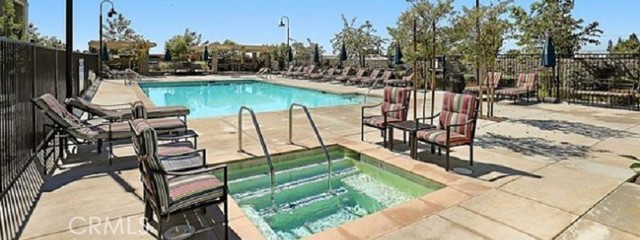 2709 Daybreak Lane, Pomona CA: https://media.crmls.org/medias/0e8faacd-58cd-432f-9ce3-c72b8368e3f0.jpg