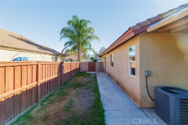 Detail Gallery Image 30 of 39 For 833 Empressa Ct, Hemet,  CA 92543 - 3 Beds | 2 Baths