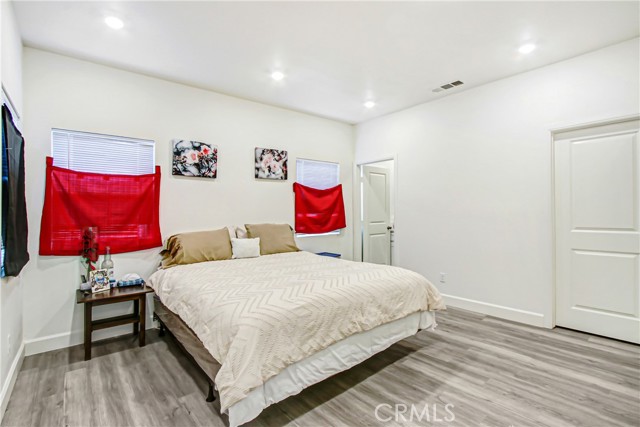 Detail Gallery Image 17 of 20 For 723 Anthirium, Perris,  CA 92571 - 5 Beds | 4 Baths