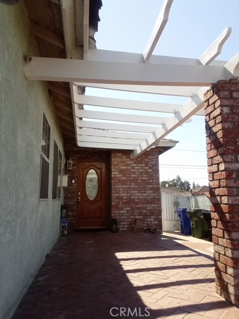 Detail Gallery Image 3 of 27 For 11742 Terradell, Santa Fe Springs,  CA 90670 - 4 Beds | 2 Baths