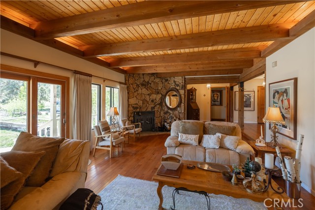 Detail Gallery Image 18 of 43 For 1131 Kickapoo Ct, Big Bear City,  CA 92314 - 3 Beds | 3/1 Baths