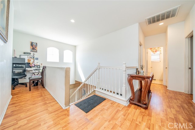 Detail Gallery Image 22 of 29 For 855 Browning Ct, San Jacinto,  CA 92583 - 5 Beds | 2/1 Baths