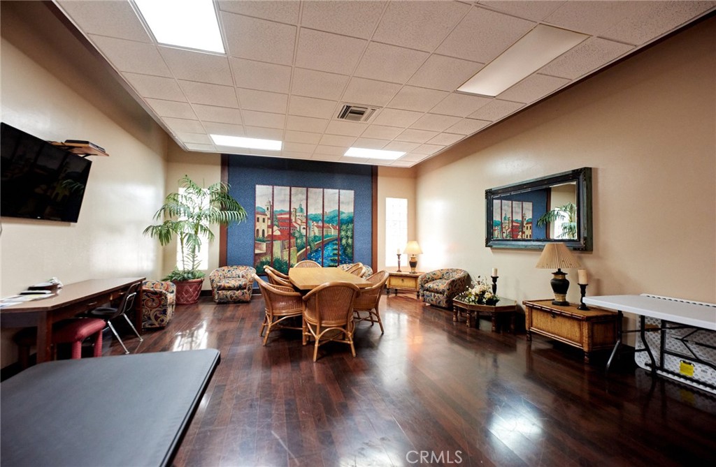 MLS #IV25247576 image #43