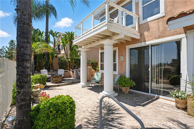 51 Corte Madera, Lake Elsinore CA: https://media.crmls.org/medias/0e9449c8-5486-43ea-9866-7799a69e2e04.jpg