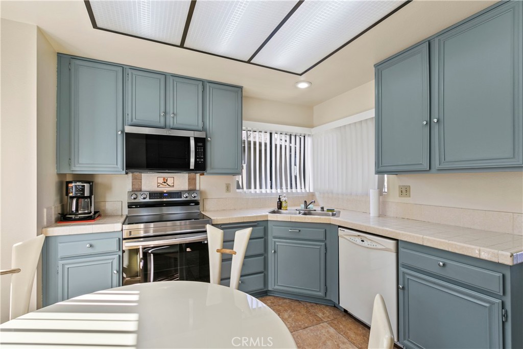 MLS #PW25260415 image #8