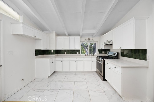 181 E Alegria Avenue, Sierra Madre CA: https://media.crmls.org/medias/0e958a89-d3ad-4141-a0ce-da67cfbedd9f.jpg