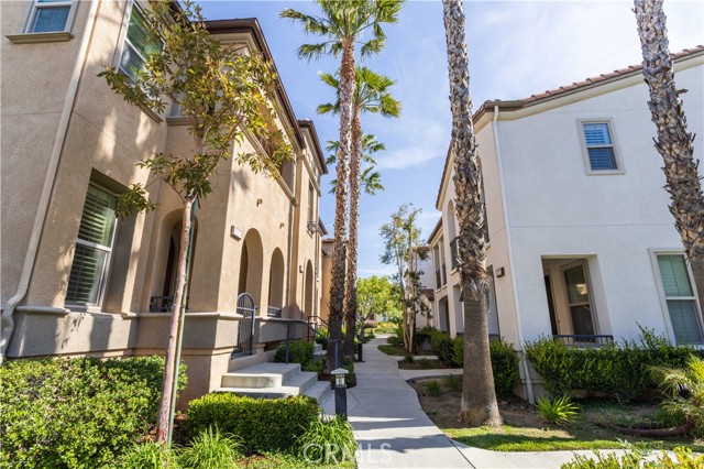 11220 Paseo Sonesta, Porter Ranch CA: https://media.crmls.org/medias/0e95a671-43a3-482a-8d7b-e0a60868d7cc.jpg