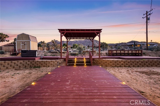 Detail Gallery Image 4 of 42 For 60325 Natoma, Joshua Tree,  CA 92252 - 4 Beds | 2 Baths