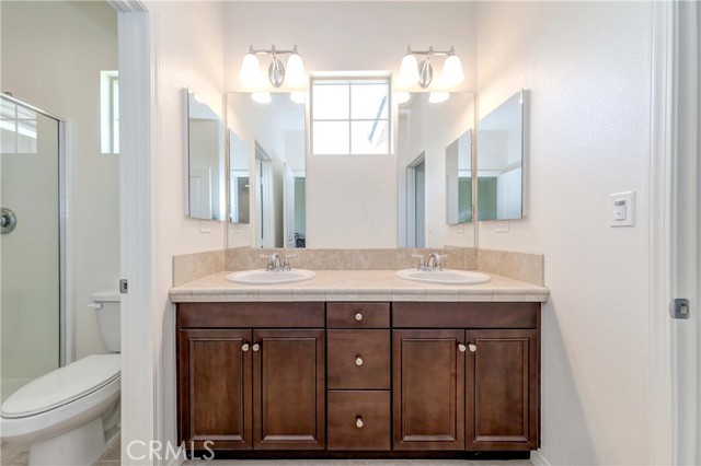 Detail Gallery Image 52 of 67 For 11504 Campus Park Dr, Bakersfield,  CA 93311 - 3 Beds | 3/1 Baths