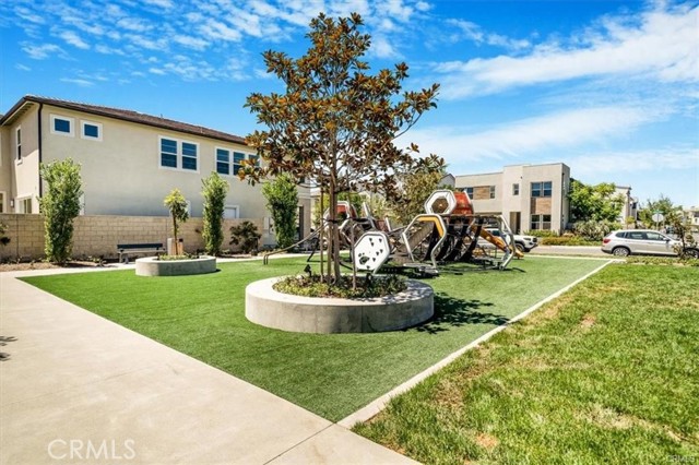 Detail Gallery Image 20 of 25 For 280 Brackens, Lake Forest,  CA 92630 - 4 Beds | 4 Baths