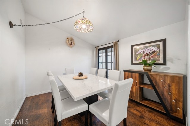 Detail Gallery Image 18 of 44 For 1610 N Amador Ave, Ontario,  CA 91764 - 5 Beds | 3 Baths