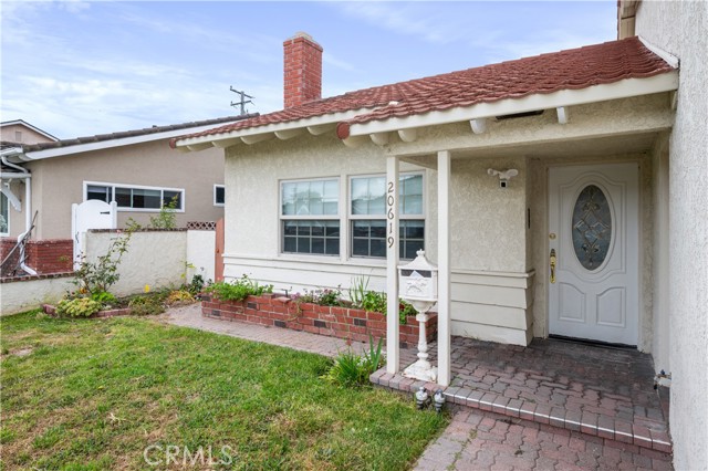 Detail Gallery Image 3 of 30 For 20619 Entradero Ave, Torrance,  CA 90503 - 3 Beds | 2 Baths