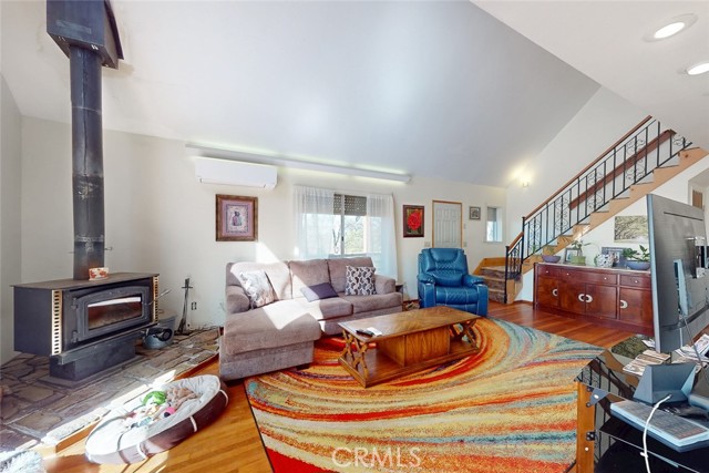 Detail Gallery Image 13 of 65 For 14872 Queenan, Dobbins,  CA 95935 - 2 Beds | 2 Baths