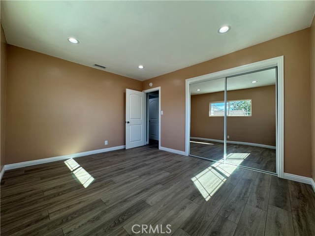 Detail Gallery Image 15 of 26 For 7611 Bloomington Ave, Burbank,  CA 91504 - 3 Beds | 2 Baths