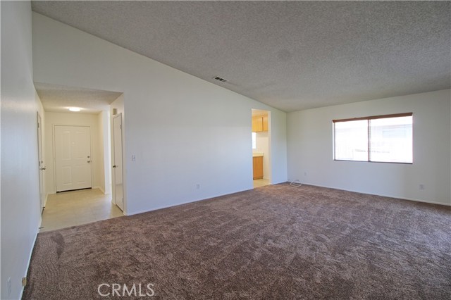 Detail Gallery Image 2 of 17 For 34598 Amberwood Pl, Yucaipa,  CA 92399 - 3 Beds | 2 Baths