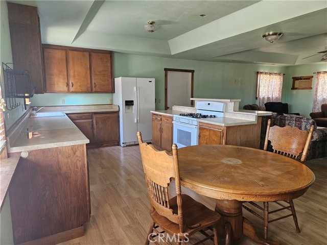 Detail Gallery Image 5 of 14 For 6793 County Road 39, Willows,  CA 95988 - 3 Beds | 1 Baths