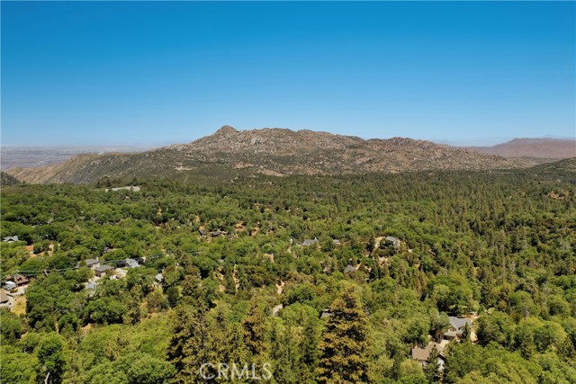 Detail Gallery Image 37 of 37 For 1555 Moon Dr, Lake Arrowhead,  CA 92352 - 2 Beds | 2 Baths