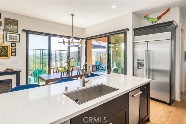 Detail Gallery Image 8 of 27 For 20724 W Beech Cir, Porter Ranch,  CA 91326 - 4 Beds | 3 Baths