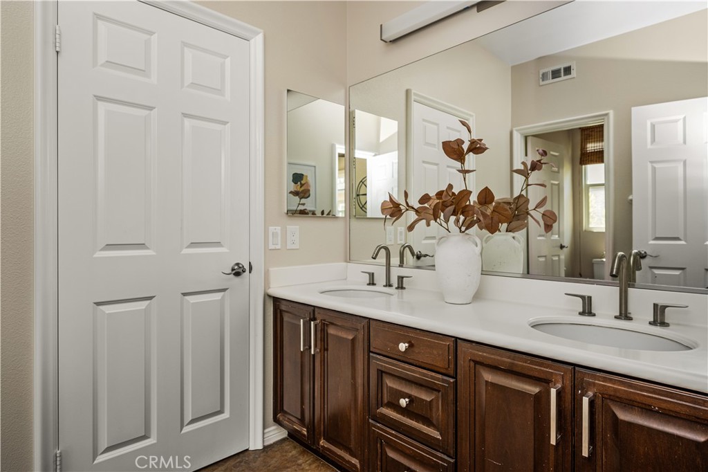 MLS #PW26136550 image #21