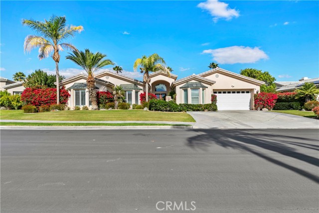 Detail Gallery Image 4 of 73 For 44 Killian Way, Rancho Mirage,  CA 92270 - 4 Beds | 3/1 Baths