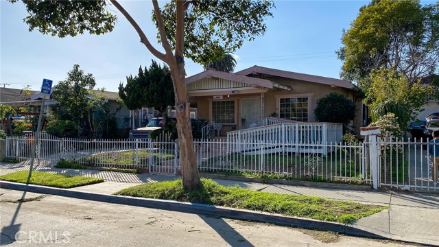 Image 2 for 1973 Lime Ave, Long Beach, CA 90806