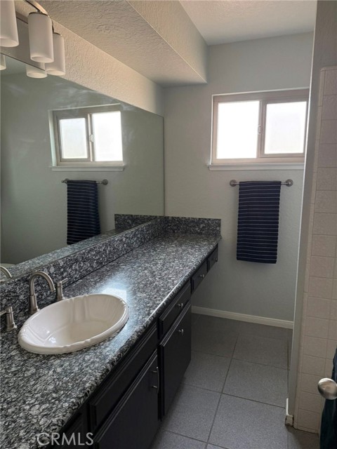 Detail Gallery Image 15 of 21 For 14040 Hopi Rd, Apple Valley,  CA 92307 - 3 Beds | 2 Baths