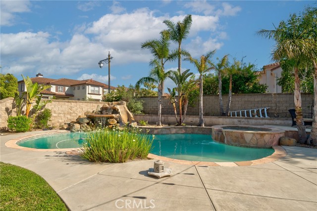 Detail Gallery Image 34 of 36 For 8190 E Hayden Ct, Anaheim Hills,  CA 92808 - 5 Beds | 4/1 Baths
