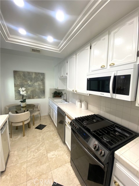 Detail Gallery Image 12 of 42 For 330 330 Cordova Street #261,  Pasadena,  CA 91101 - 2 Beds | 2 Baths