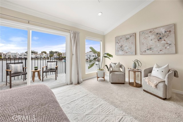 Detail Gallery Image 12 of 59 For 3742 Montego Dr, Huntington Beach,  CA 92649 - 3 Beds | 3 Baths