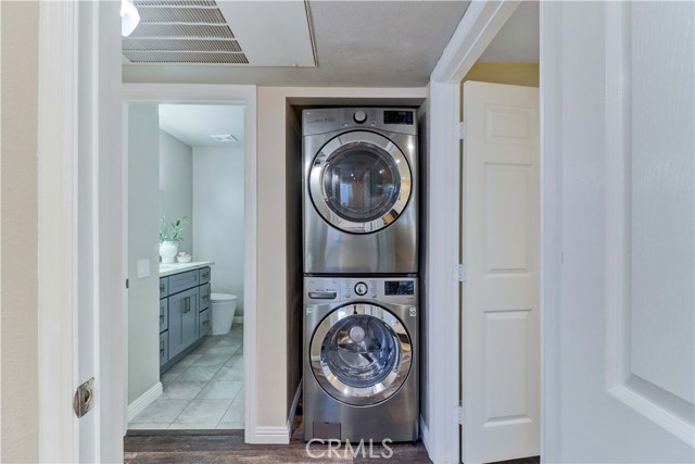 Detail Gallery Image 27 of 44 For 3605 E Anaheim St #102,  Long Beach,  CA 90804 - 2 Beds | 2 Baths