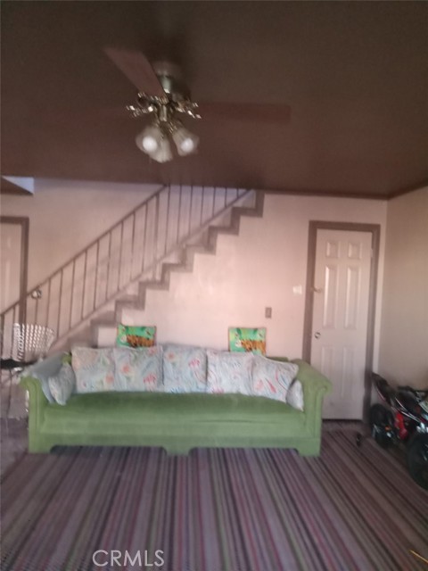 1300 E 71st Street #3, Los Angeles, CA, 90001 1300 E 71st Street #3, Los Angeles, CA, 90001
