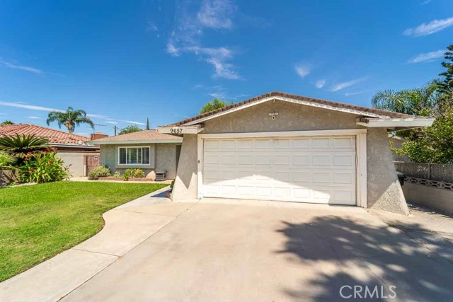 9657 Boxwood Ave, Fontana, CA 92335